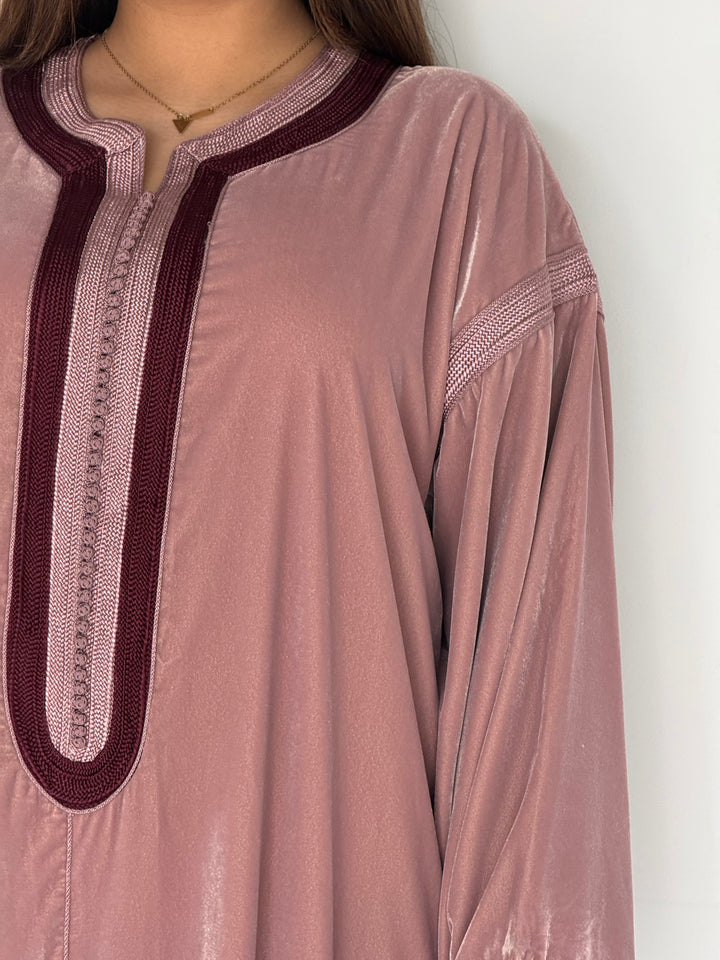 KANDOURA VELVET DUSTY PINK/BURGUNDY | MIORÉ