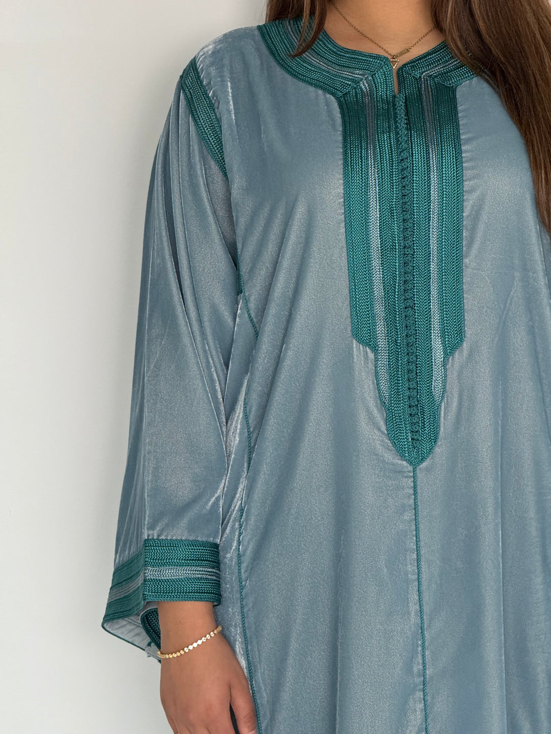 KANDOURA VELVET MISTY BLUE | MIORÉ