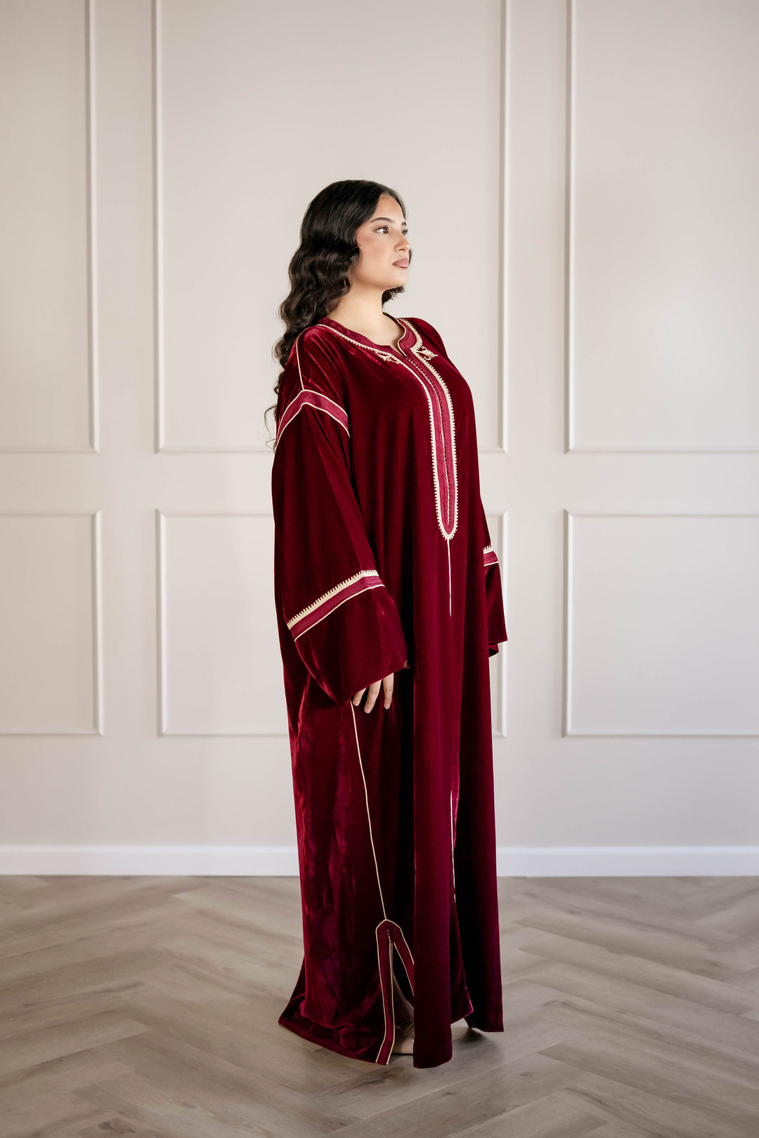 KANDOURA VELVET BURGUNDY | MIORÉ